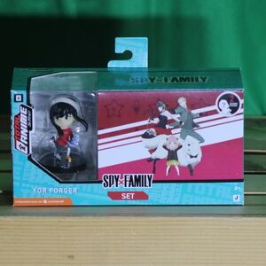 Spy X Family Yor Forger & 2 Mystery Figures‎ Set
